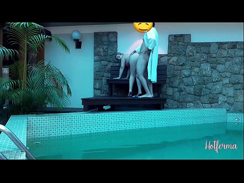 ❤️ Šéf pozve služebnou k bazénu, ale neodolala žhavému ❤❌ Kvalitní porno u nás cs.hentaibar.ru